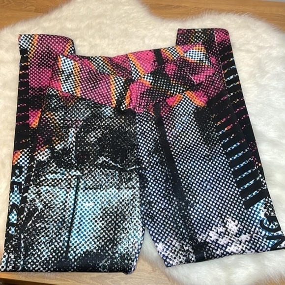 PRINT “Be strong” legging - Picture 5 of 6